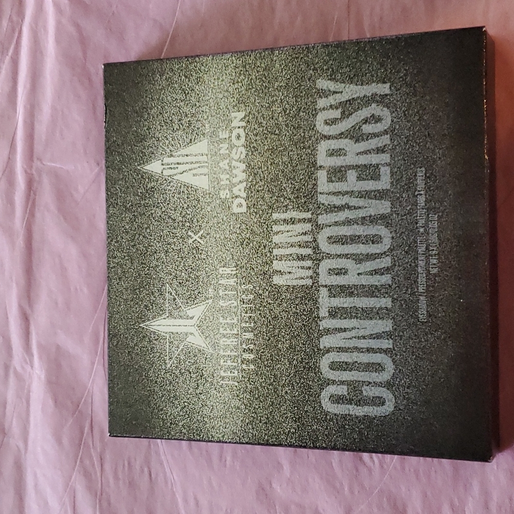 Jeffree Star and Shane Dawson Mini Controversy Eyeshadow Pallette